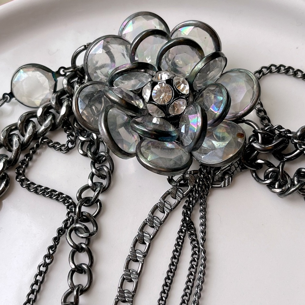 Vera Wang Multi-Strand Silver & Gunmetal Crystal Necklace With Rhinestone Flower - Picture 12 of 16